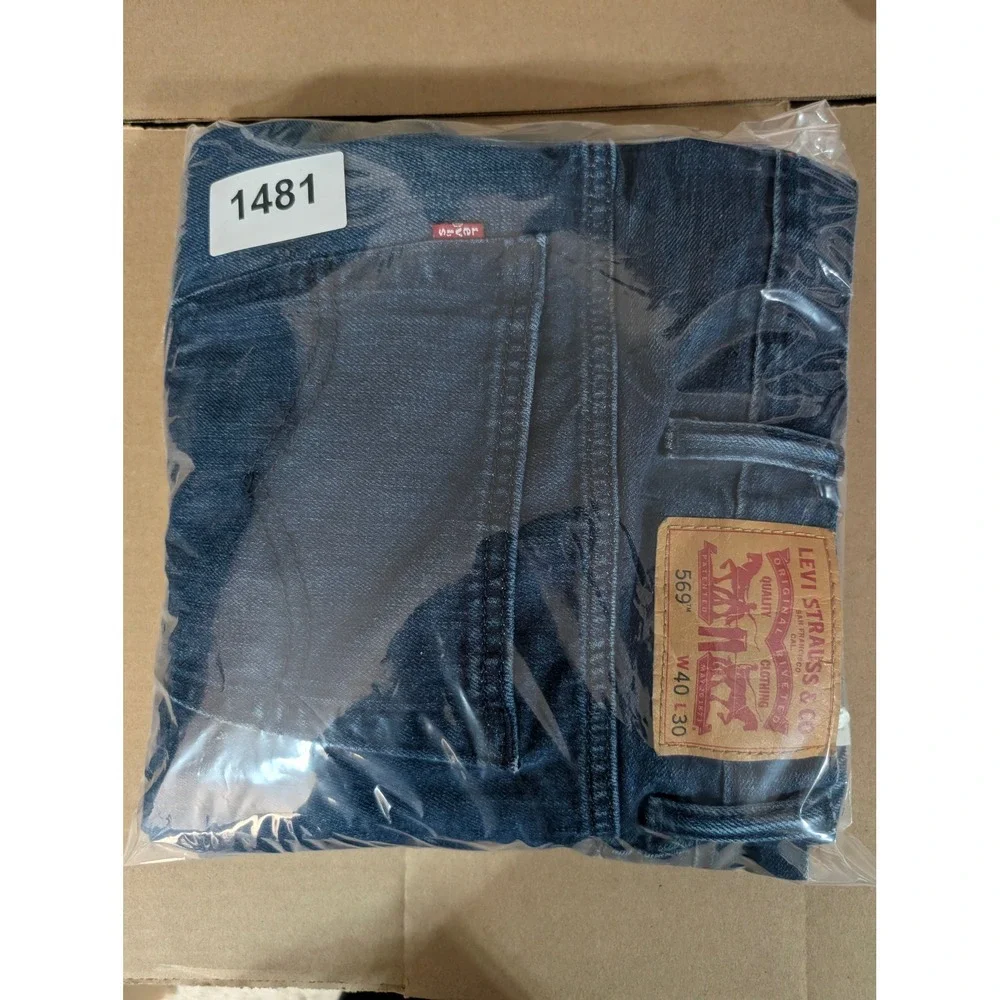 Levis levi 569